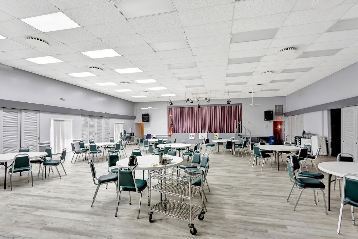 ORIOLE GARDENS THREE - Residential