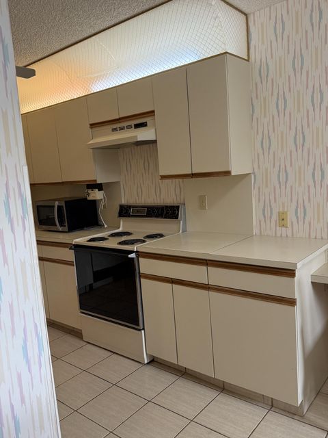 Tiny photo for 10107 Mangrove Drive, Boynton Beach, FL 33437 (MLS # B26054472)