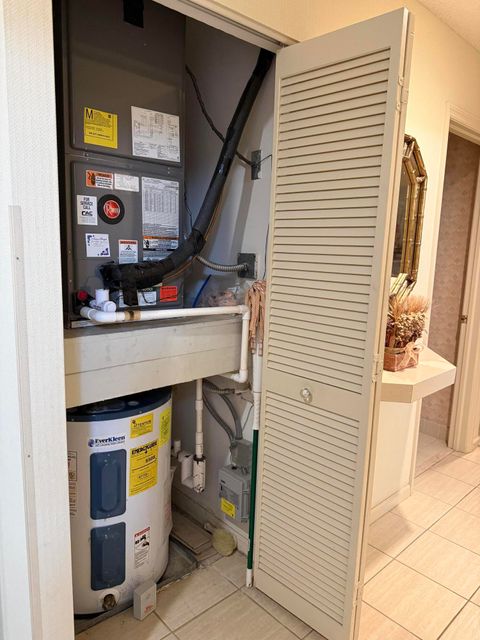 Tiny photo for 10107 Mangrove Drive, Boynton Beach, FL 33437 (MLS # B26054472)