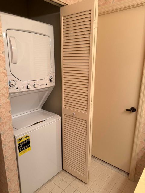 Tiny photo for 10107 Mangrove Drive, Boynton Beach, FL 33437 (MLS # B26054472)