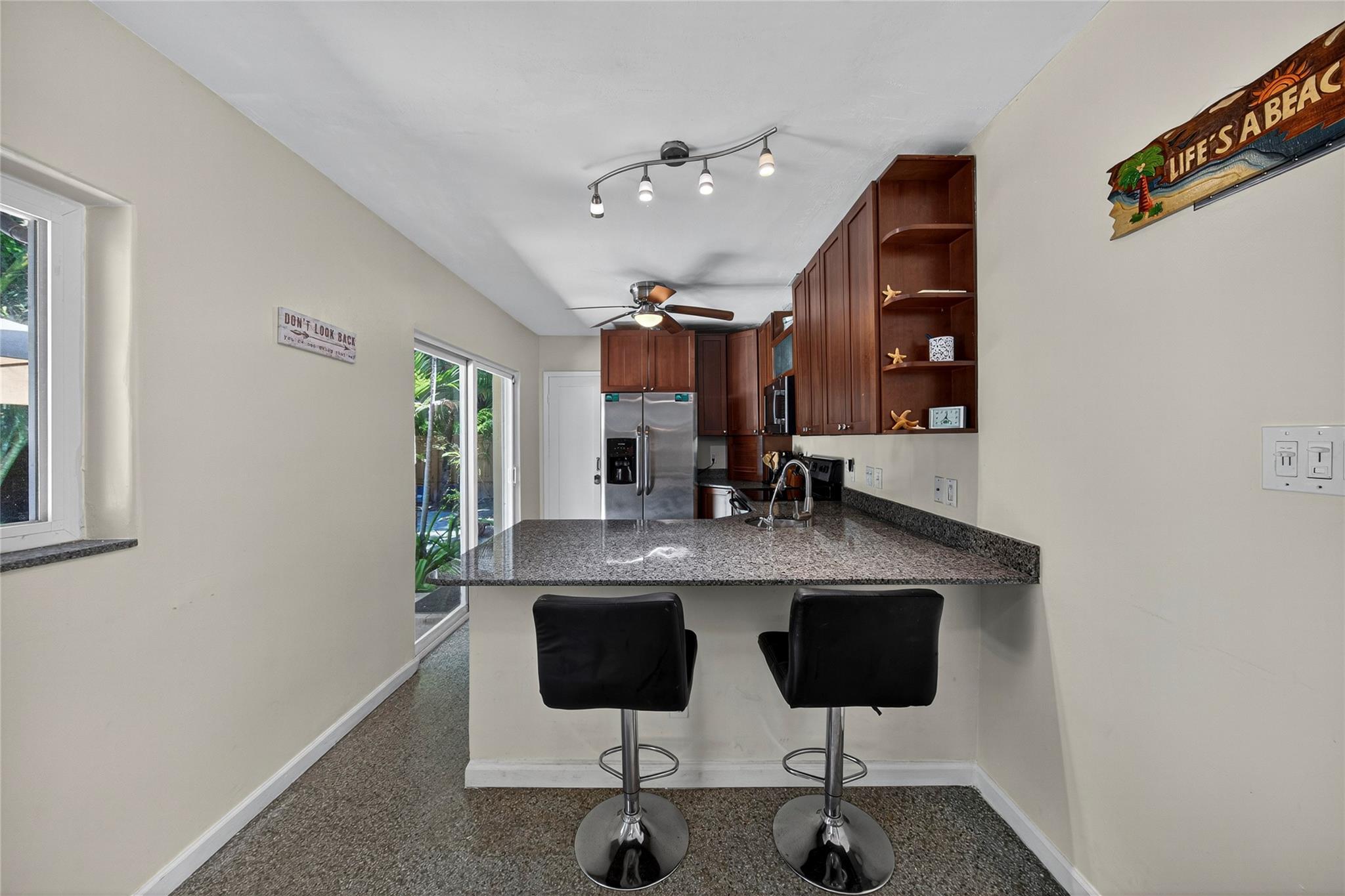 1515 NE 14th St