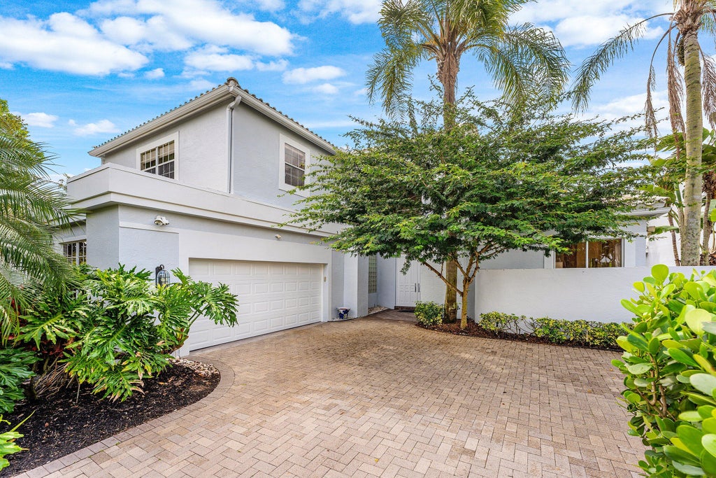 Photo of 5863 WATERFORD, Boca Raton, FL 33496 (MLS # B26084058)