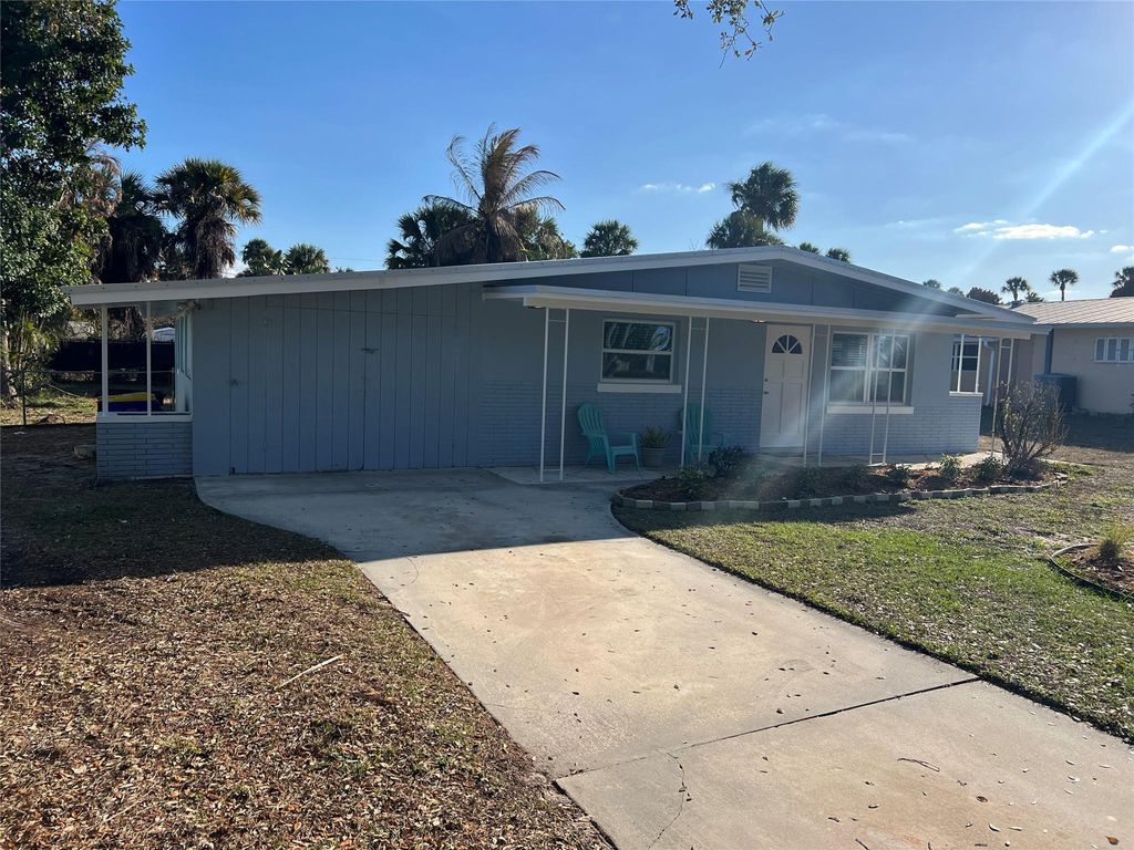 Photo of 2172 NE Pelican Terrace, Jensen Beach, FL 34957 (MLS # F10552362)