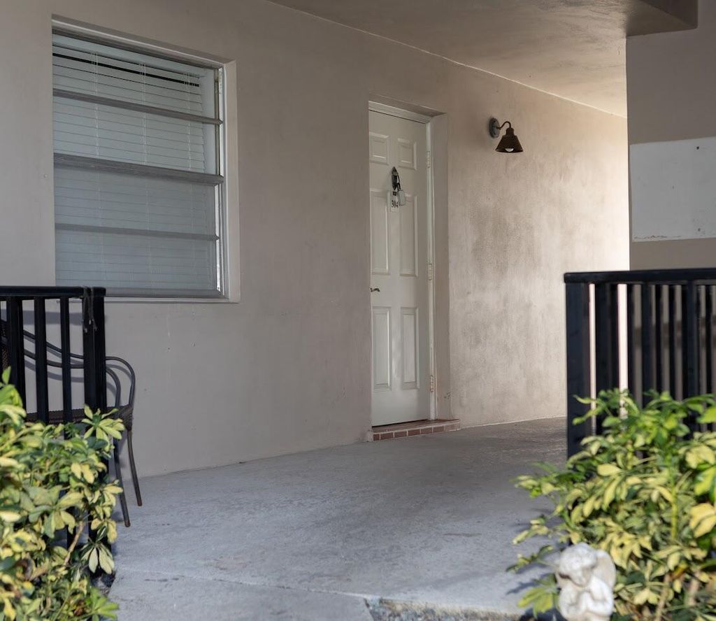 Photo of 1250 Old Boynton Road #304, Boynton Beach, FL 33426 (MLS # R10963808)