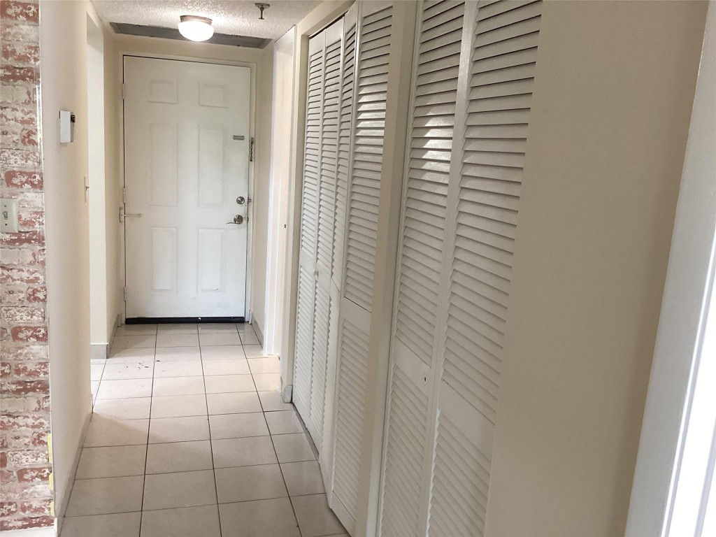 9235 SW 8th Street 509