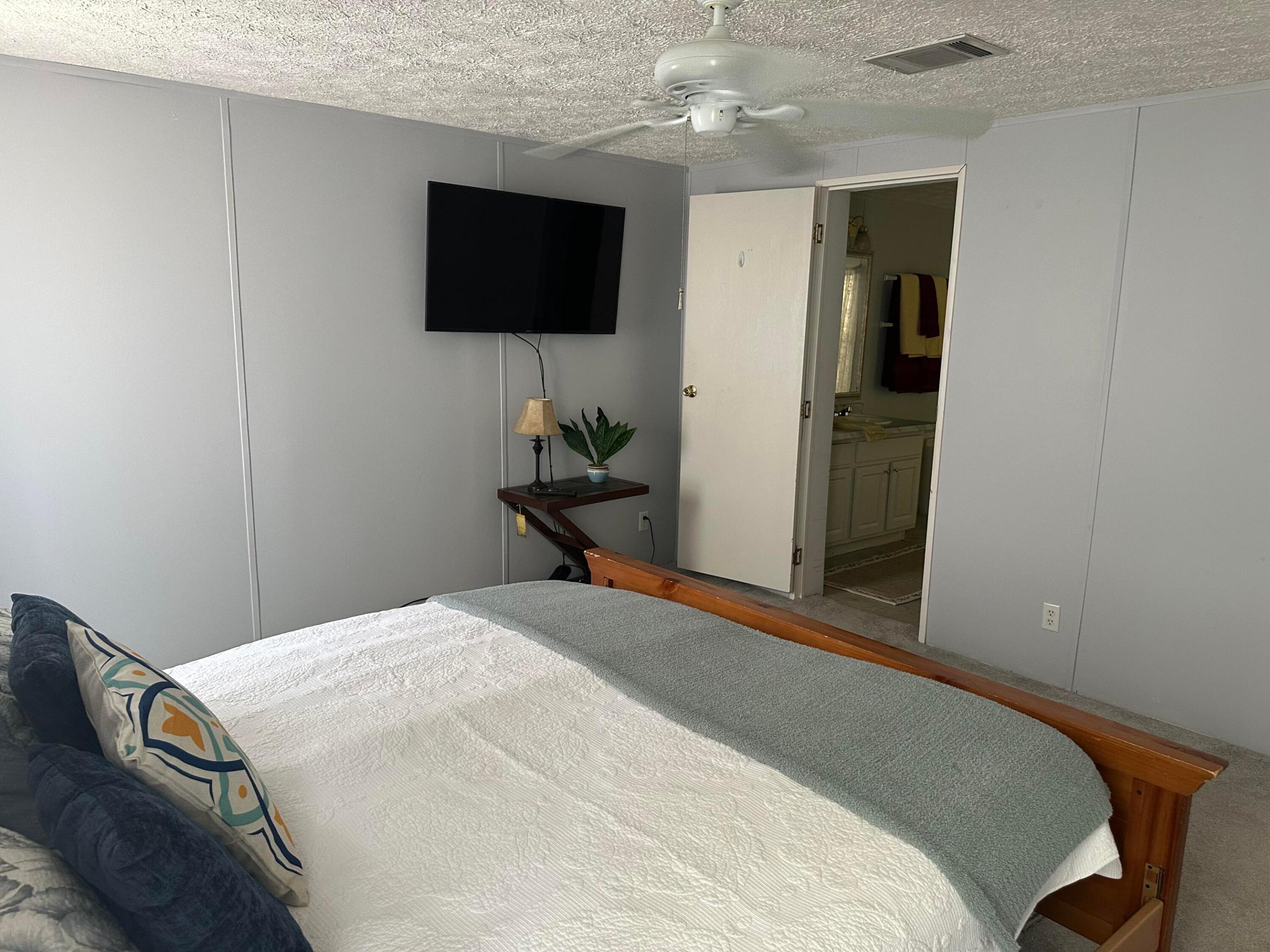 SEMINOLE COVE CONDOMINIUM - Residential