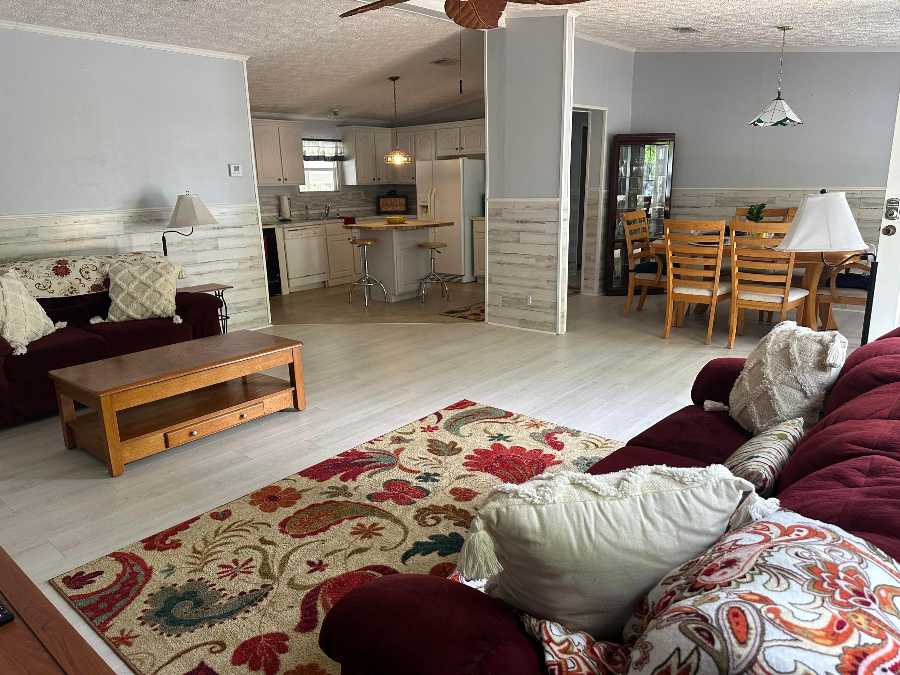 SEMINOLE COVE CONDOMINIUM - Residential