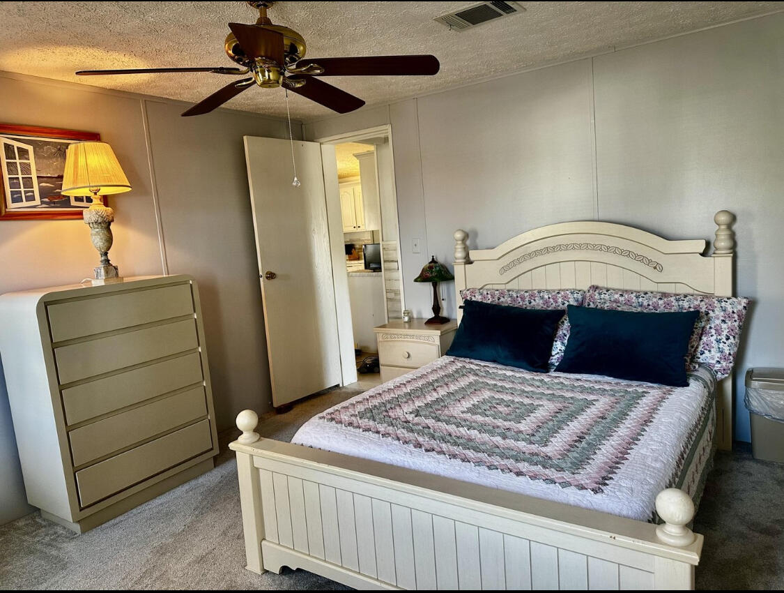 SEMINOLE COVE CONDOMINIUM - Residential