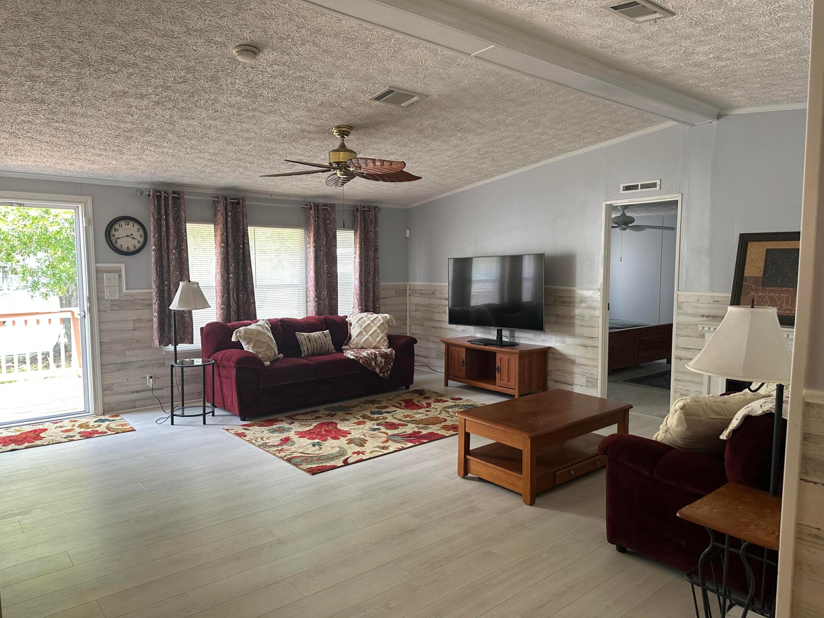 SEMINOLE COVE CONDOMINIUM - Residential