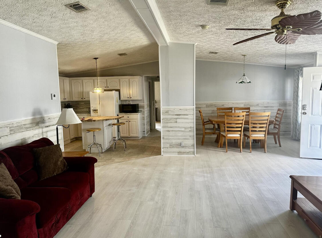 SEMINOLE COVE CONDOMINIUM - Residential