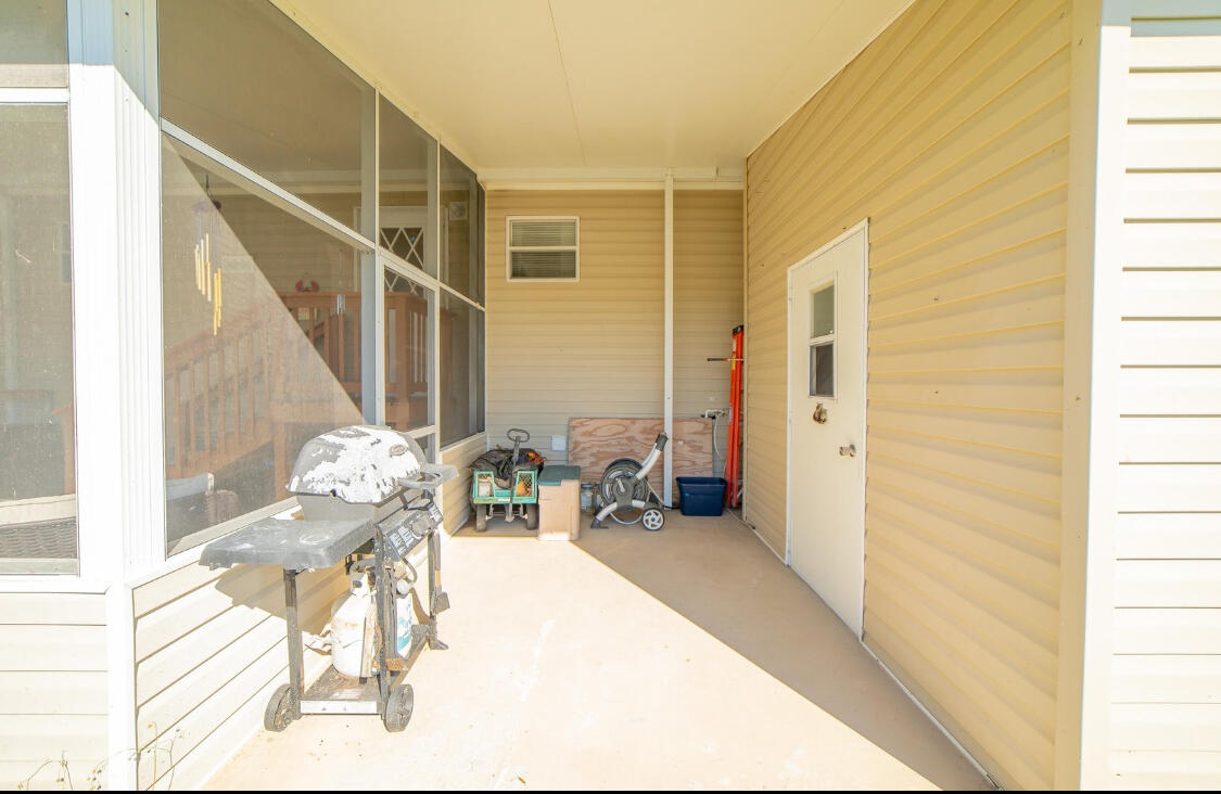 SEMINOLE COVE CONDOMINIUM - Residential