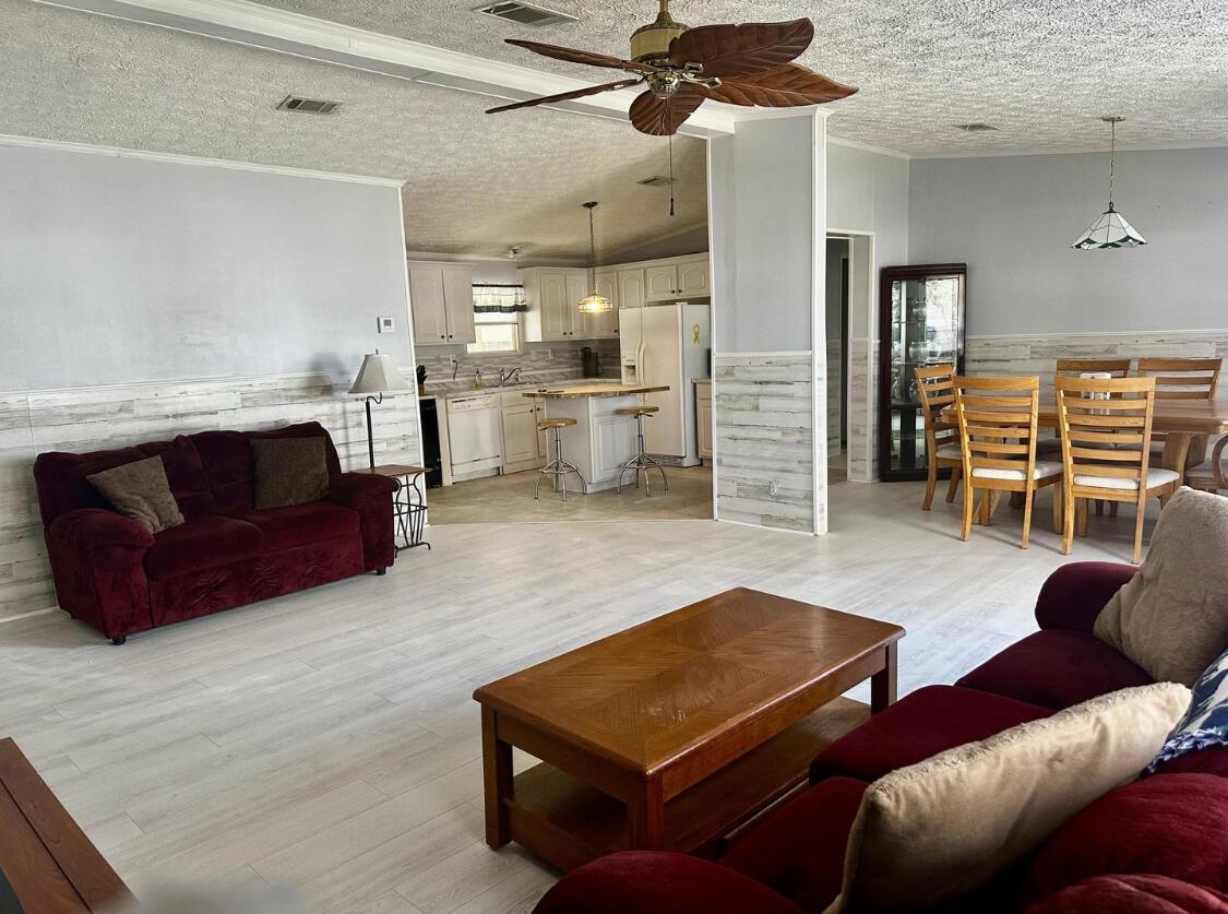 SEMINOLE COVE CONDOMINIUM - Residential