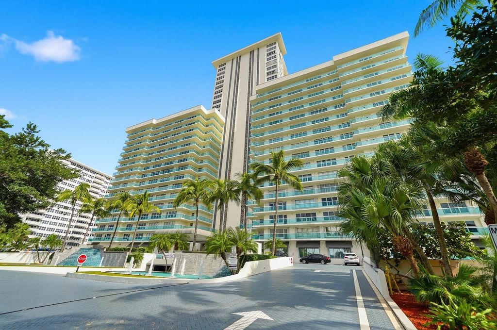 Photo of 3900 S Galt Ocean Dr #2814, Fort Lauderdale, FL 33308 (MLS # F10542293)