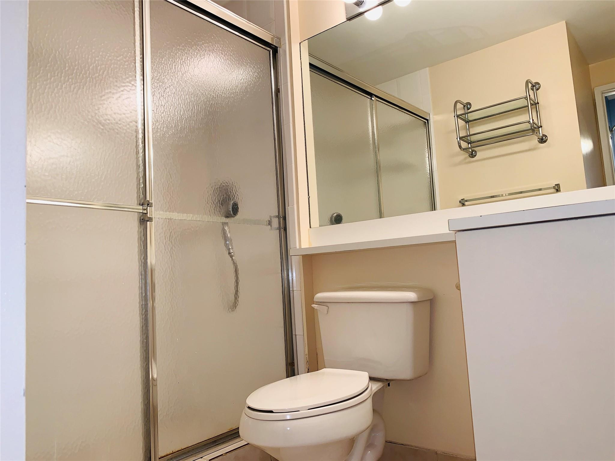 El-Ad Nob Hill Condo - Residential Lease