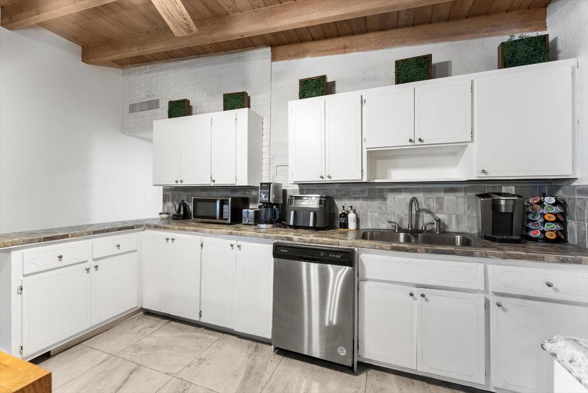 RIVERLAND VILLAGE SEC ONE - Residential