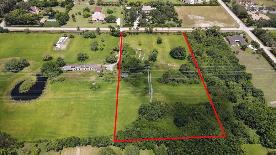 SUNSHINE RANCHES 10 GROSS ACRES (2 PARCEL'S) (9.4 TOTAL NET ACRES)**BUILD LUXURY DREAM ESTATE** PARTIAL HOUSE PAD & CARETAKER QUARTERS ON PROPERTY**
ALSO AVAILABLE 2.5 & 5 ACRE PARCELS AVAILABLE AS WELL**