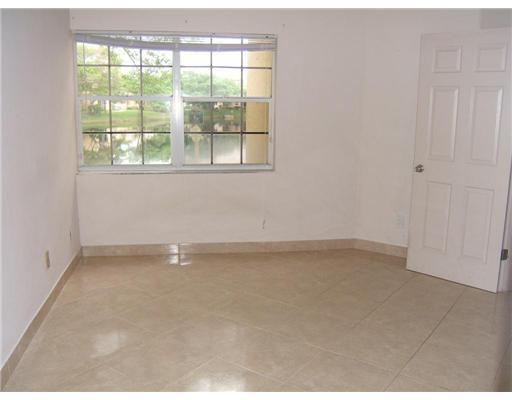 WATERS EDGE AT DEERFIELD CONDO - Residential Lease