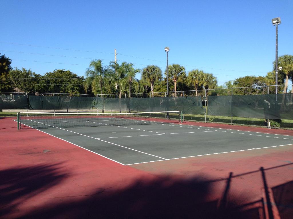 WATERS EDGE AT DEERFIELD CONDO - Residential Lease