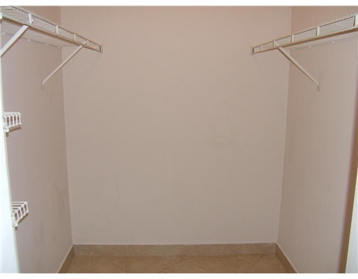 WATERS EDGE AT DEERFIELD CONDO - Residential Lease