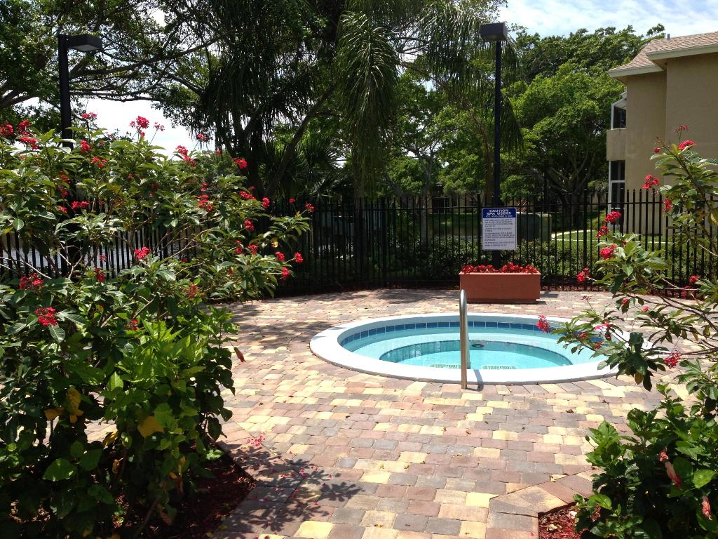 WATERS EDGE AT DEERFIELD CONDO - Residential Lease
