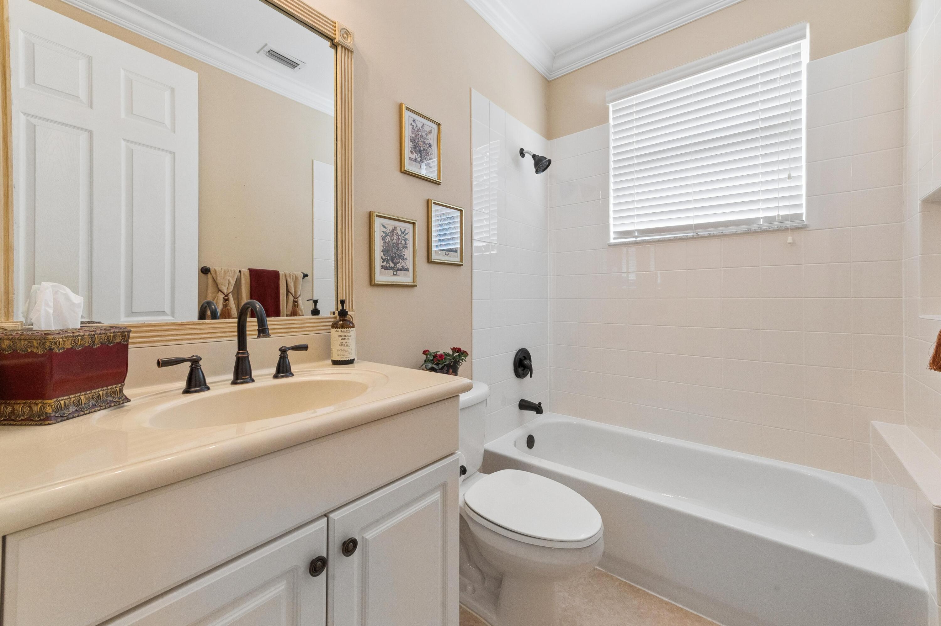 COUNTRY COVE ESTATES - Residential