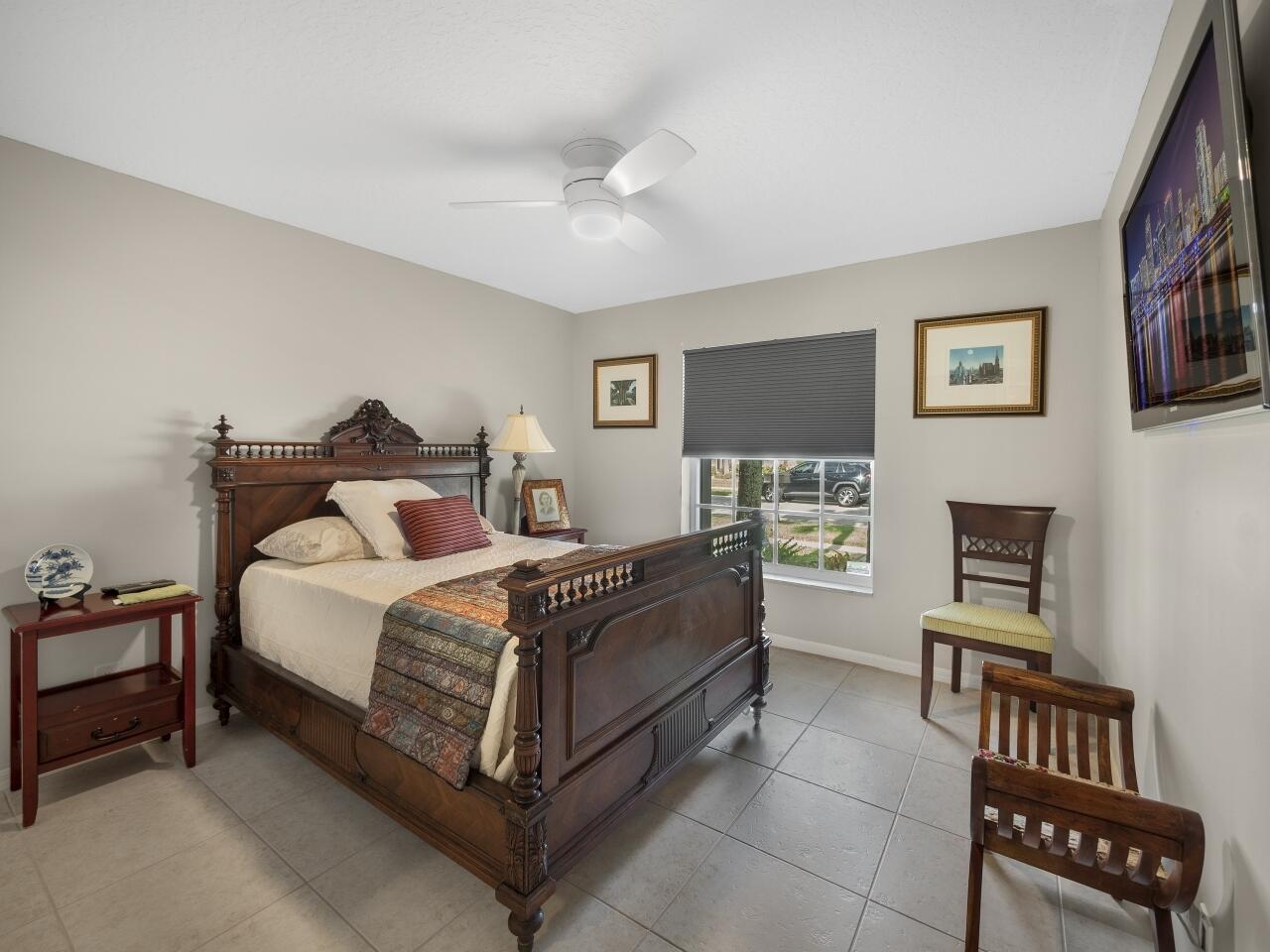 VENETIAN ISLES - Residential