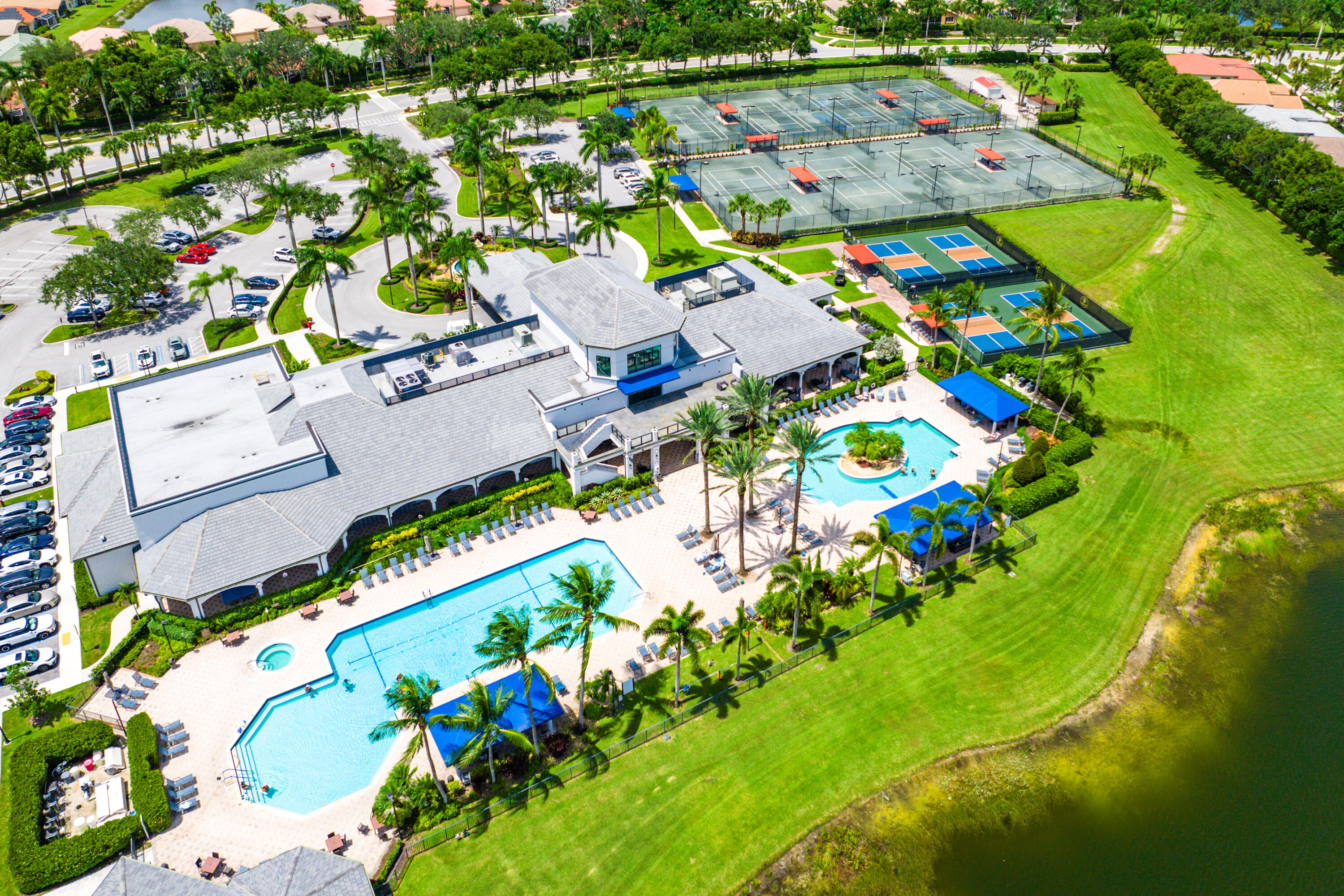 VENETIAN ISLES - Residential