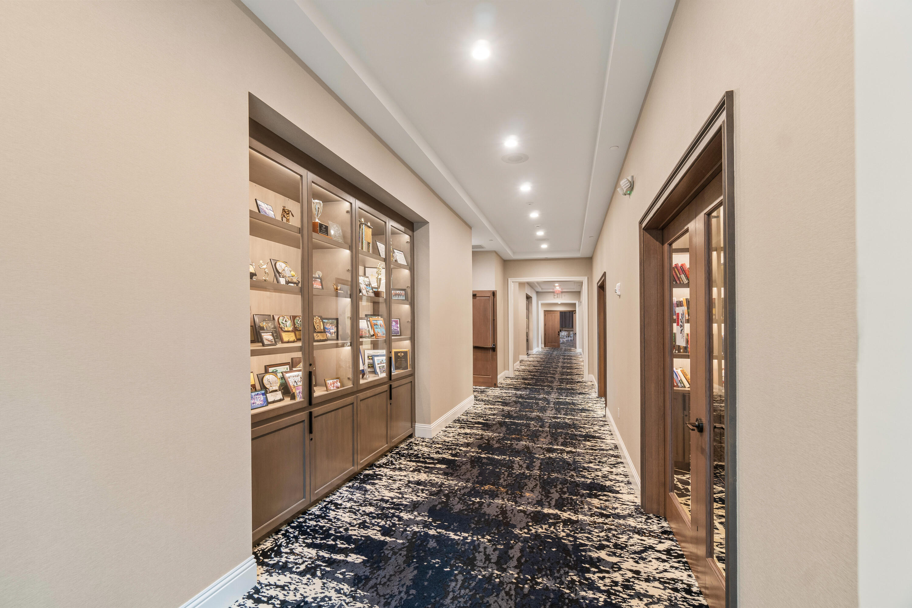 VENETIAN ISLES - Residential