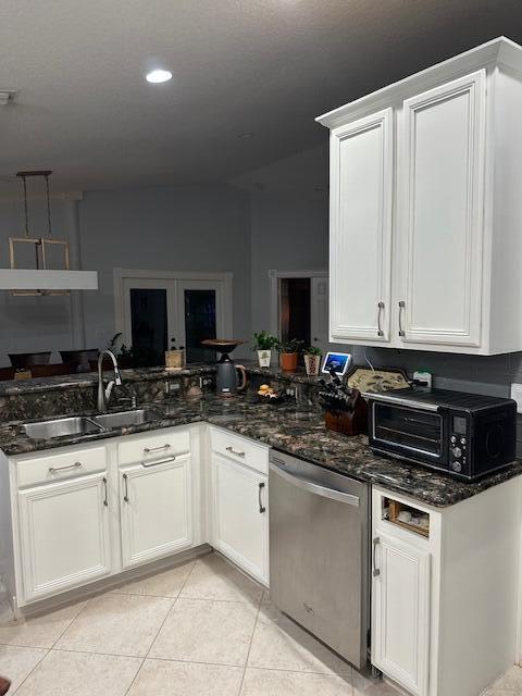 VENETIAN ISLES - Residential