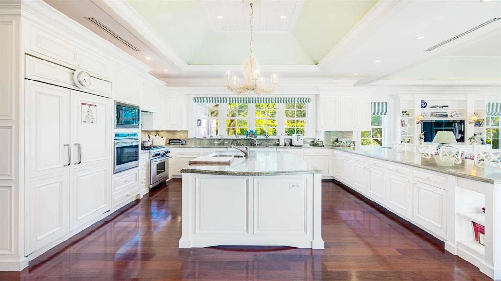 GULFSTREAM COVE - Residential