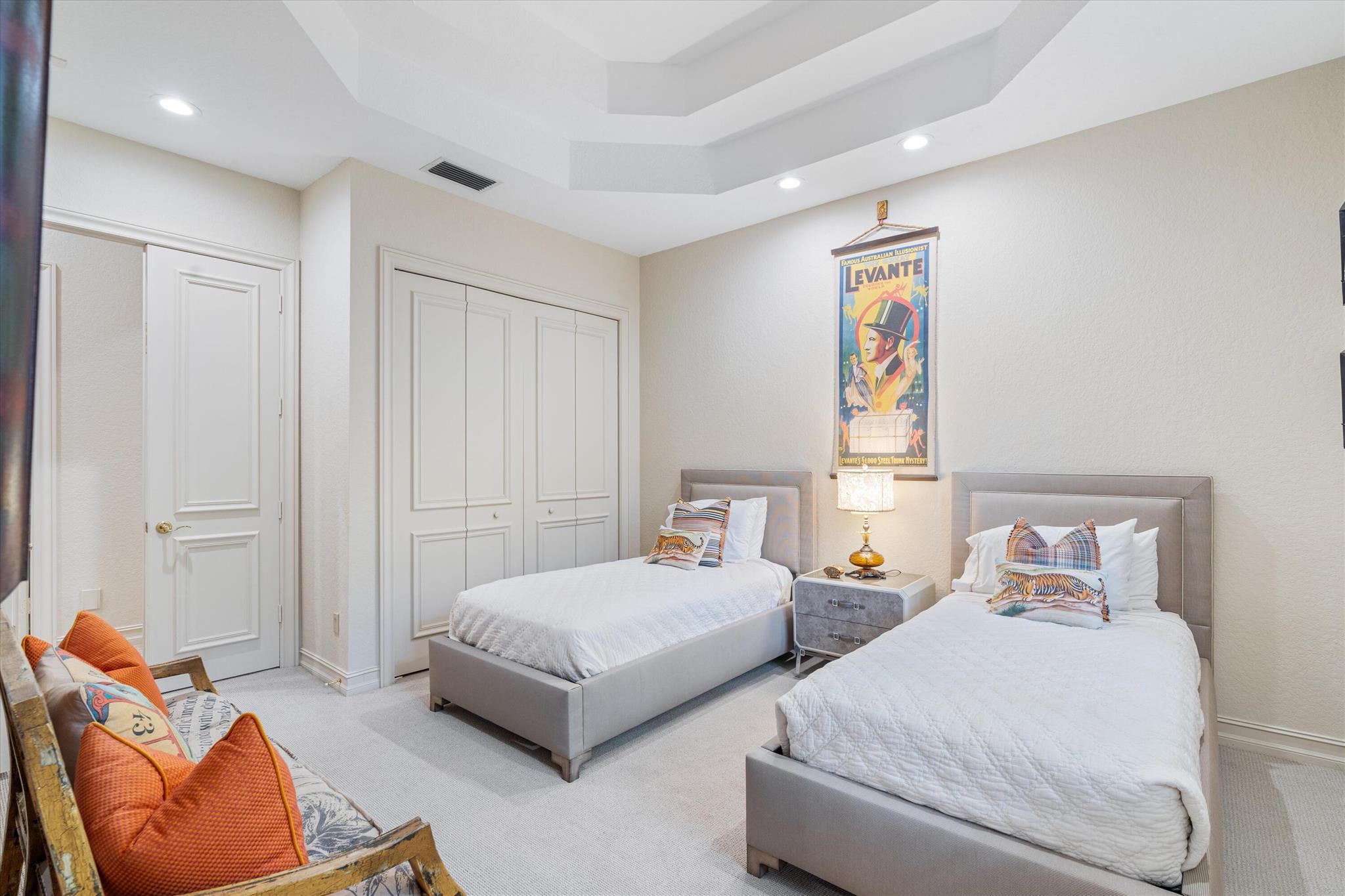 VINTAGE OAKS / POLO CLUB - Residential