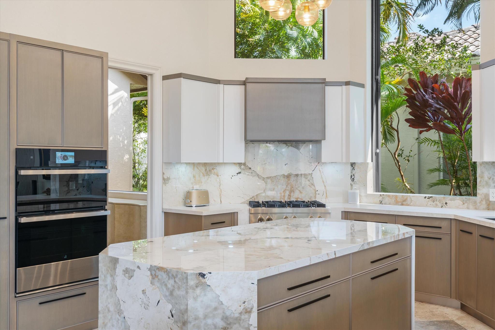 VINTAGE OAKS / POLO CLUB - Residential