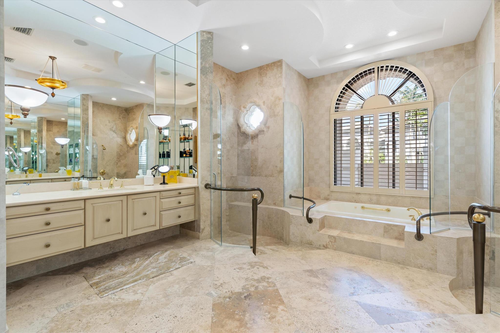 VINTAGE OAKS / POLO CLUB - Residential