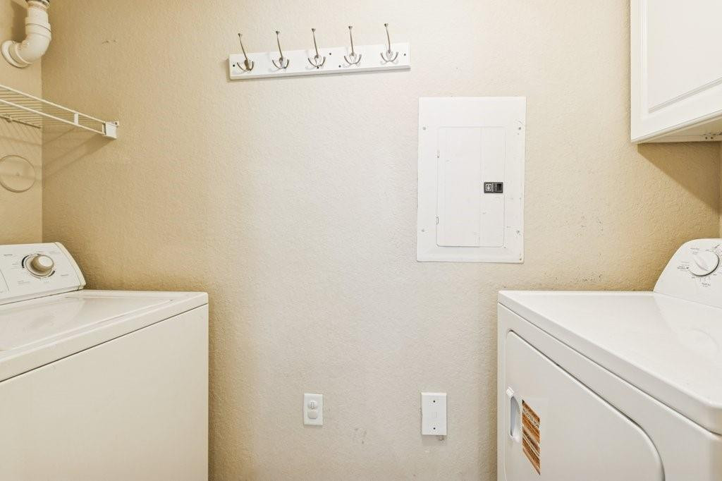 Cypress Pointe - Residential