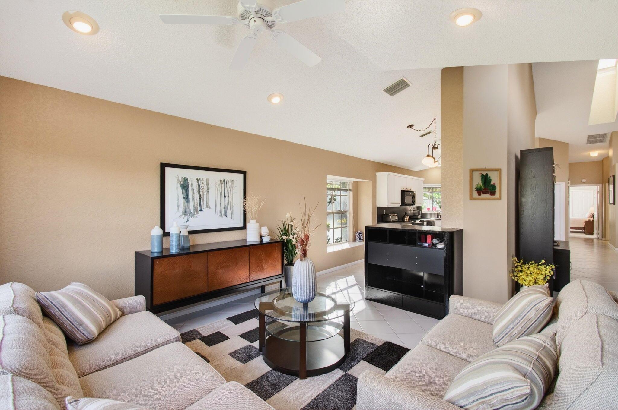 GREENSPOINTE / INDIAN SPR - Residential