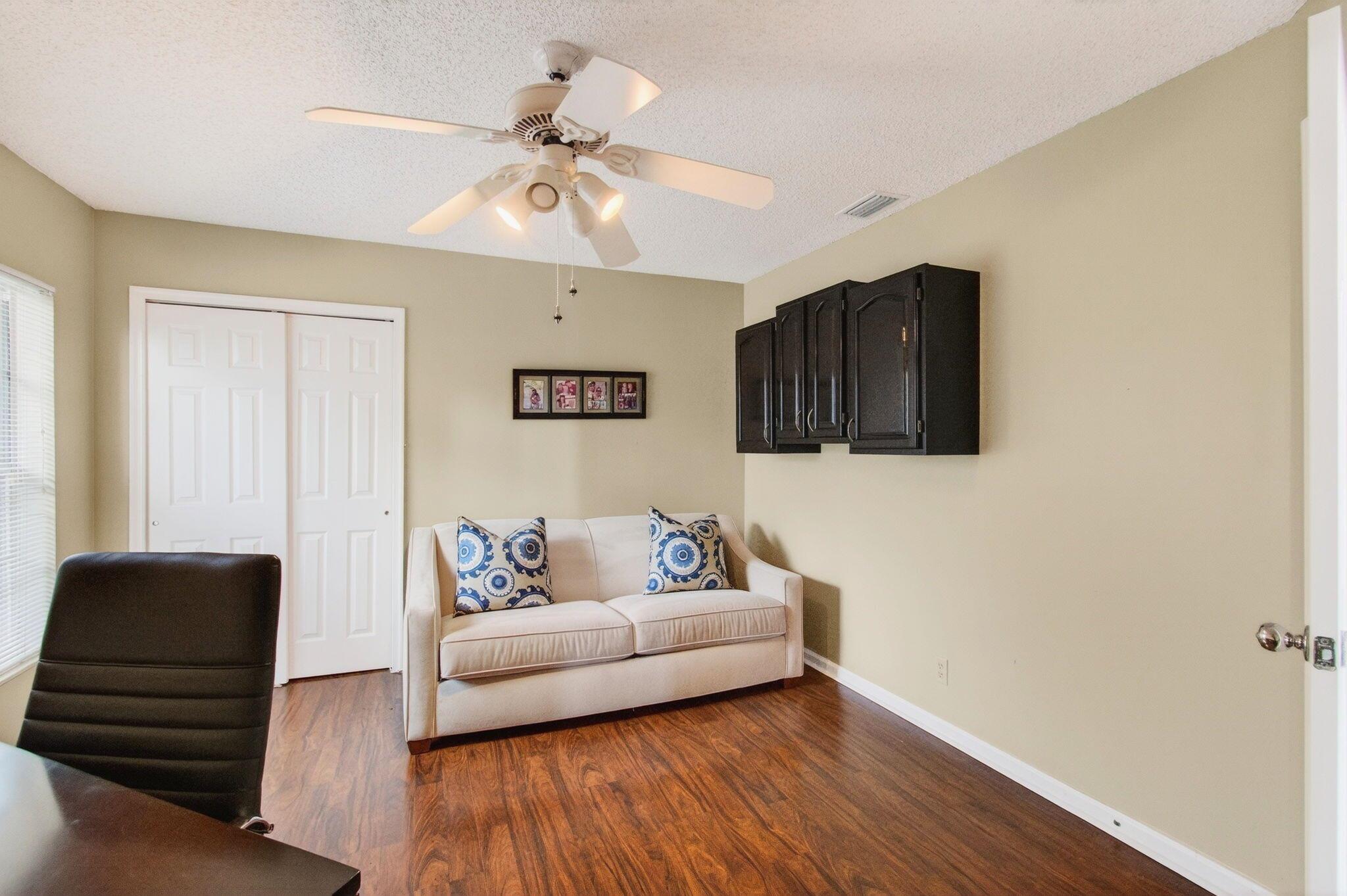 GREENSPOINTE / INDIAN SPR - Residential