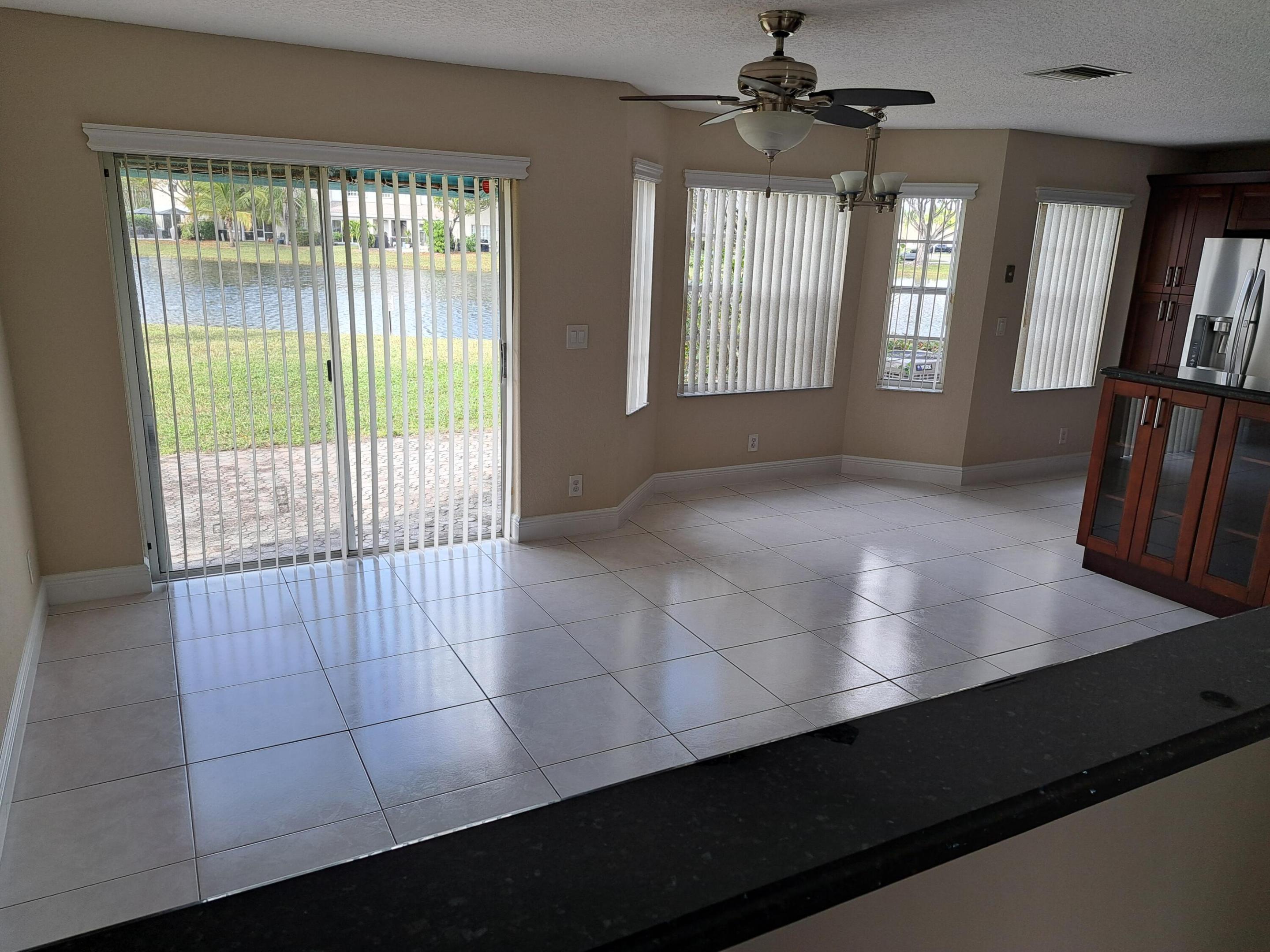 BOCA GARDENS 3 - Residential Lease