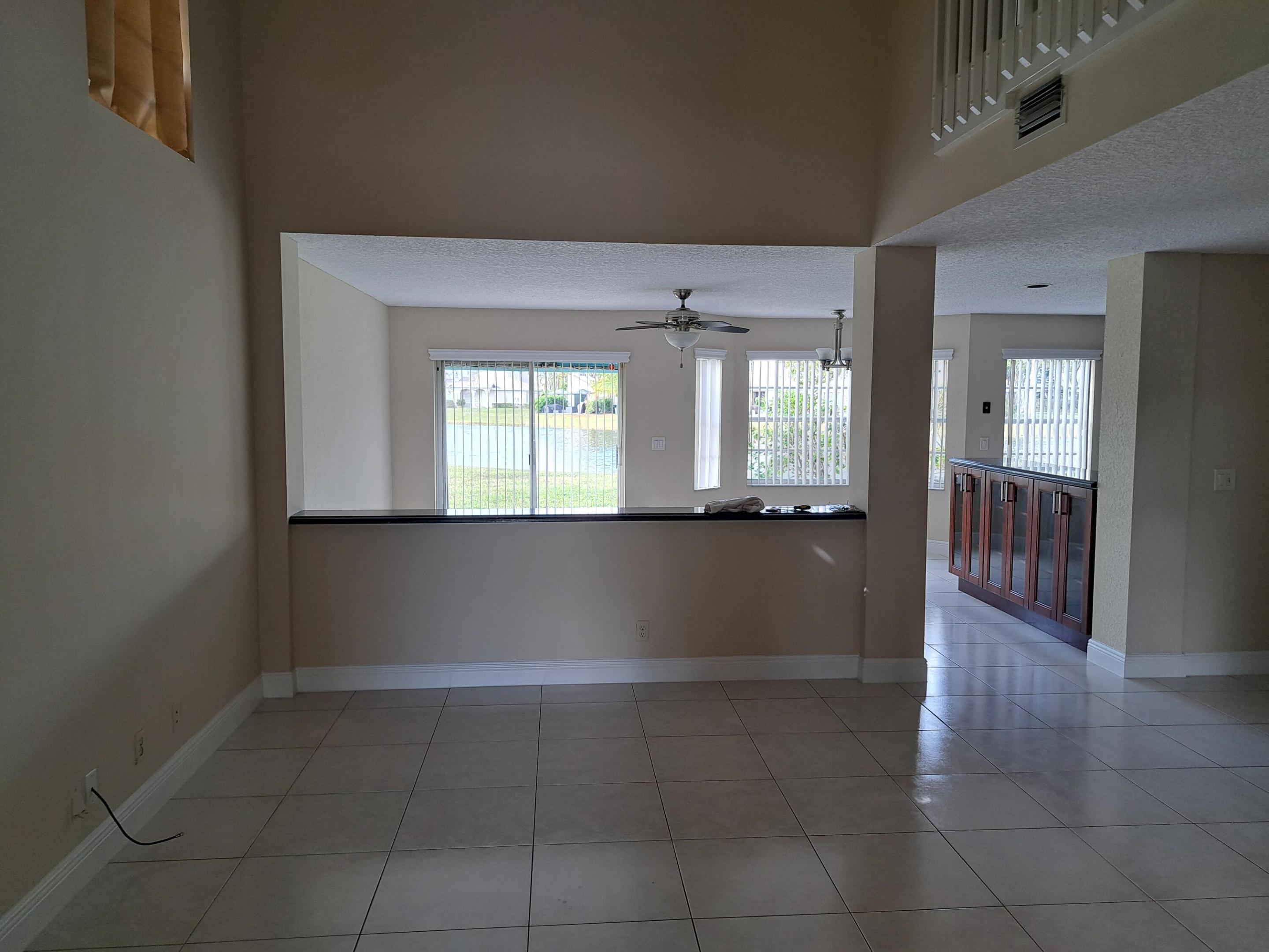 BOCA GARDENS 3 - Residential Lease