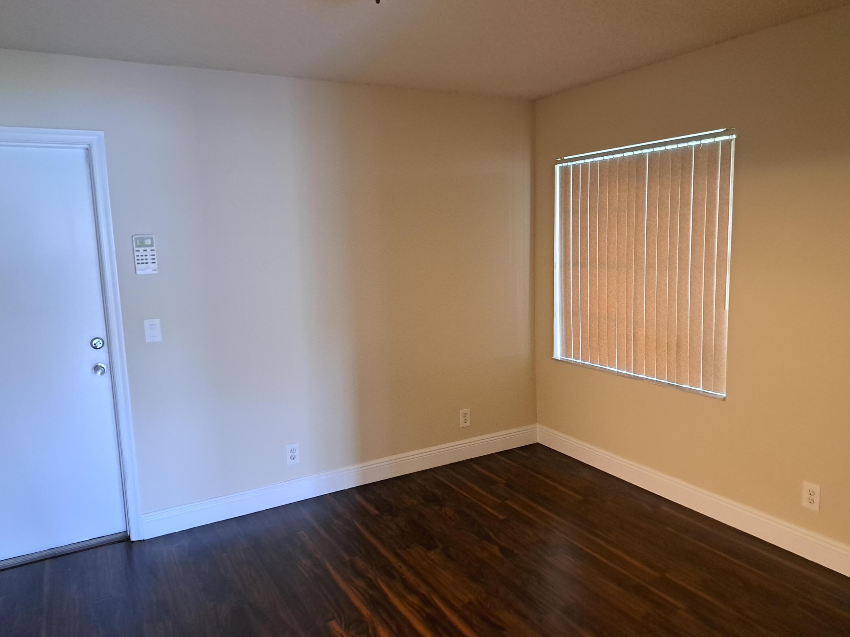BOCA GARDENS 3 - Residential Lease