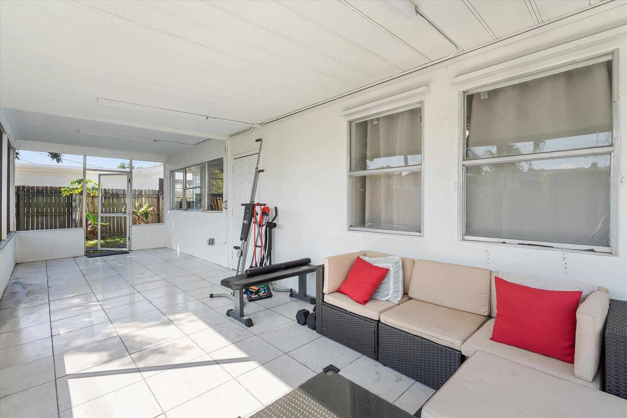 Lauderdale Lakes Northgat - Residential