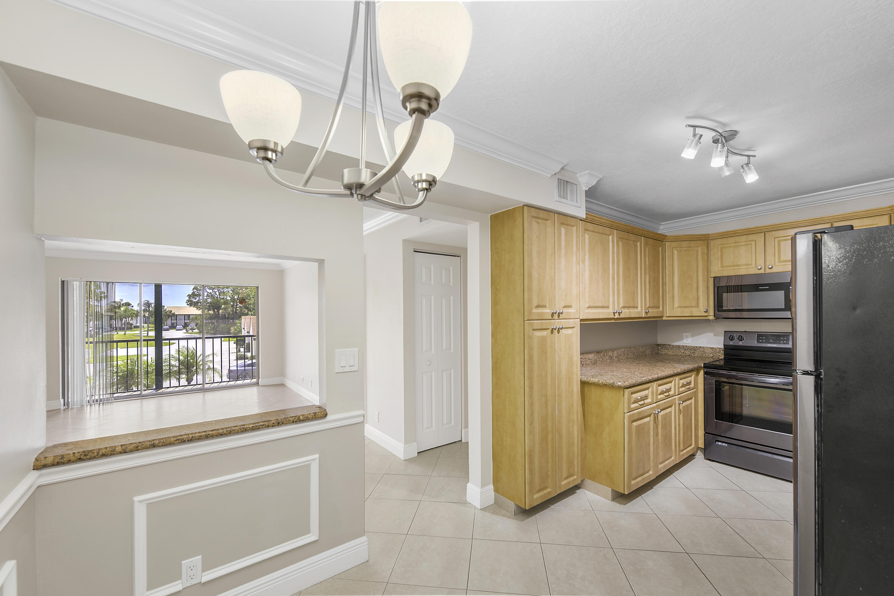 PINE RIDGE AT MARTIN DOWNS CONDO - Residential Lease