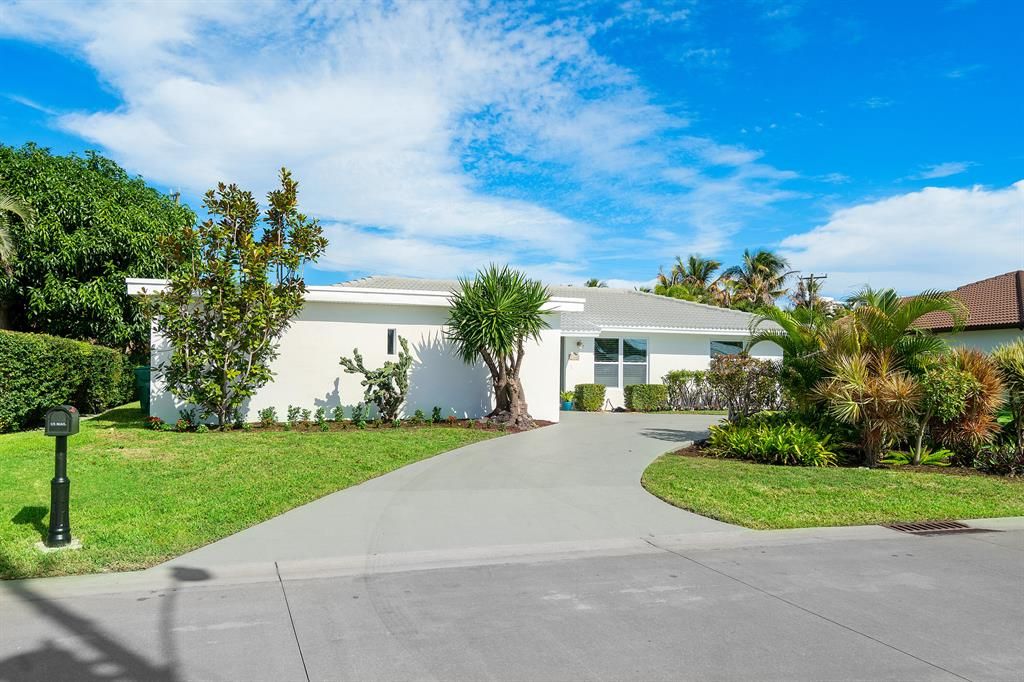 Photo of 1160 Morse Boulevard Blvd, Singer Island, FL 33404 (MLS # R10760505)