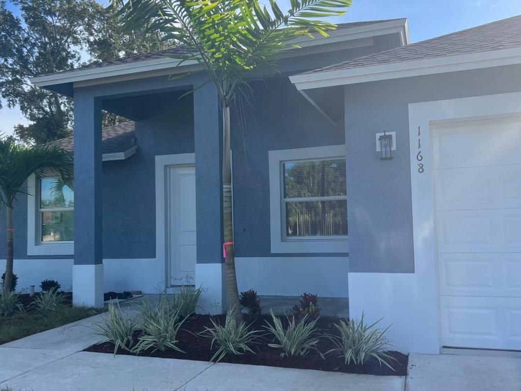 Photo of 1168 SE Sabina Lane, Port St Lucie, FL 34983 (MLS # R10906969)