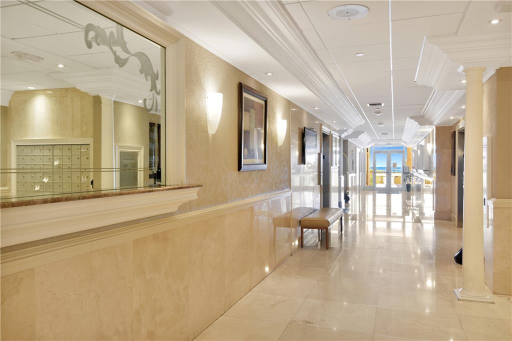 CENTURY PLAZA - Residential