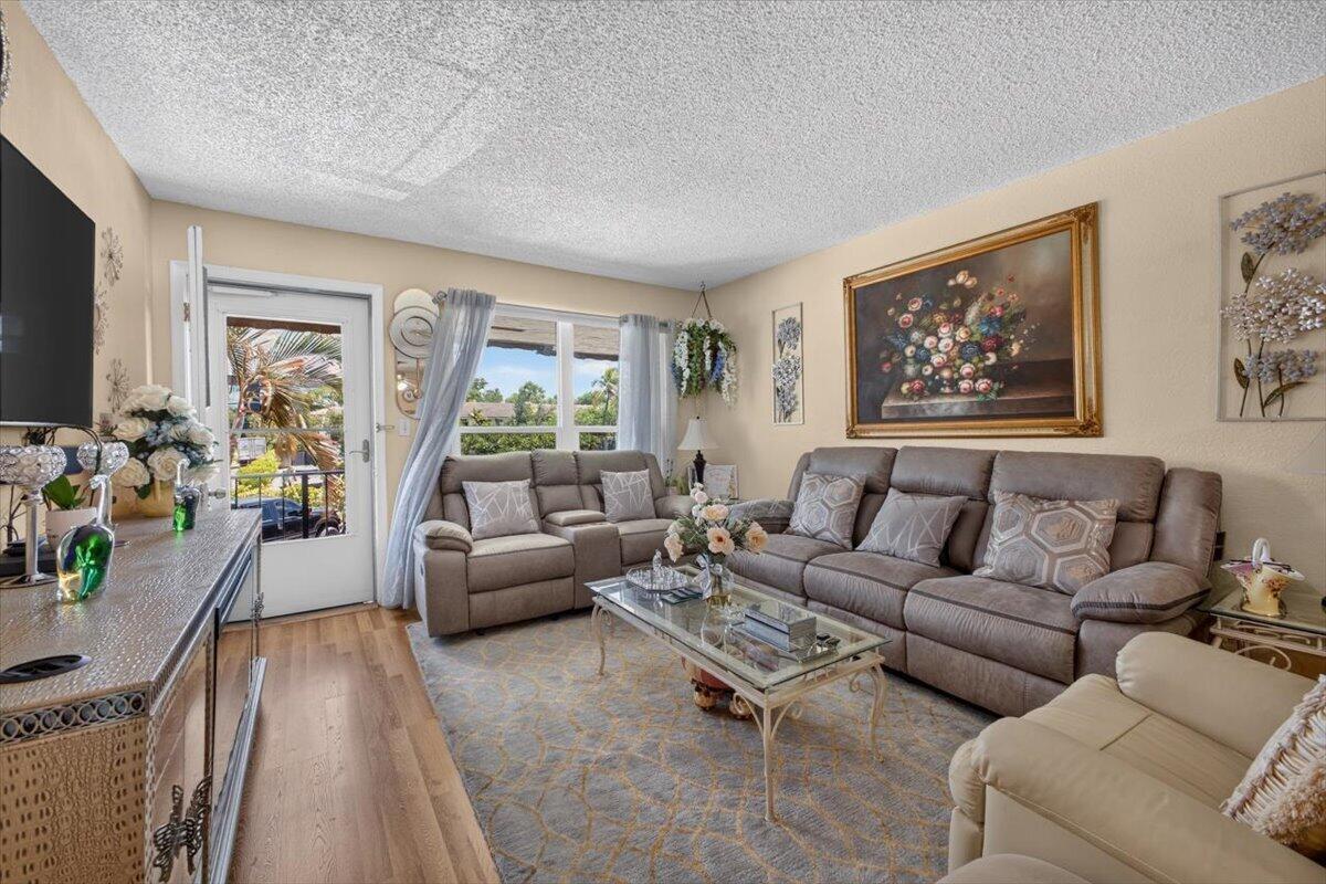 55 SE 14th Street 2060