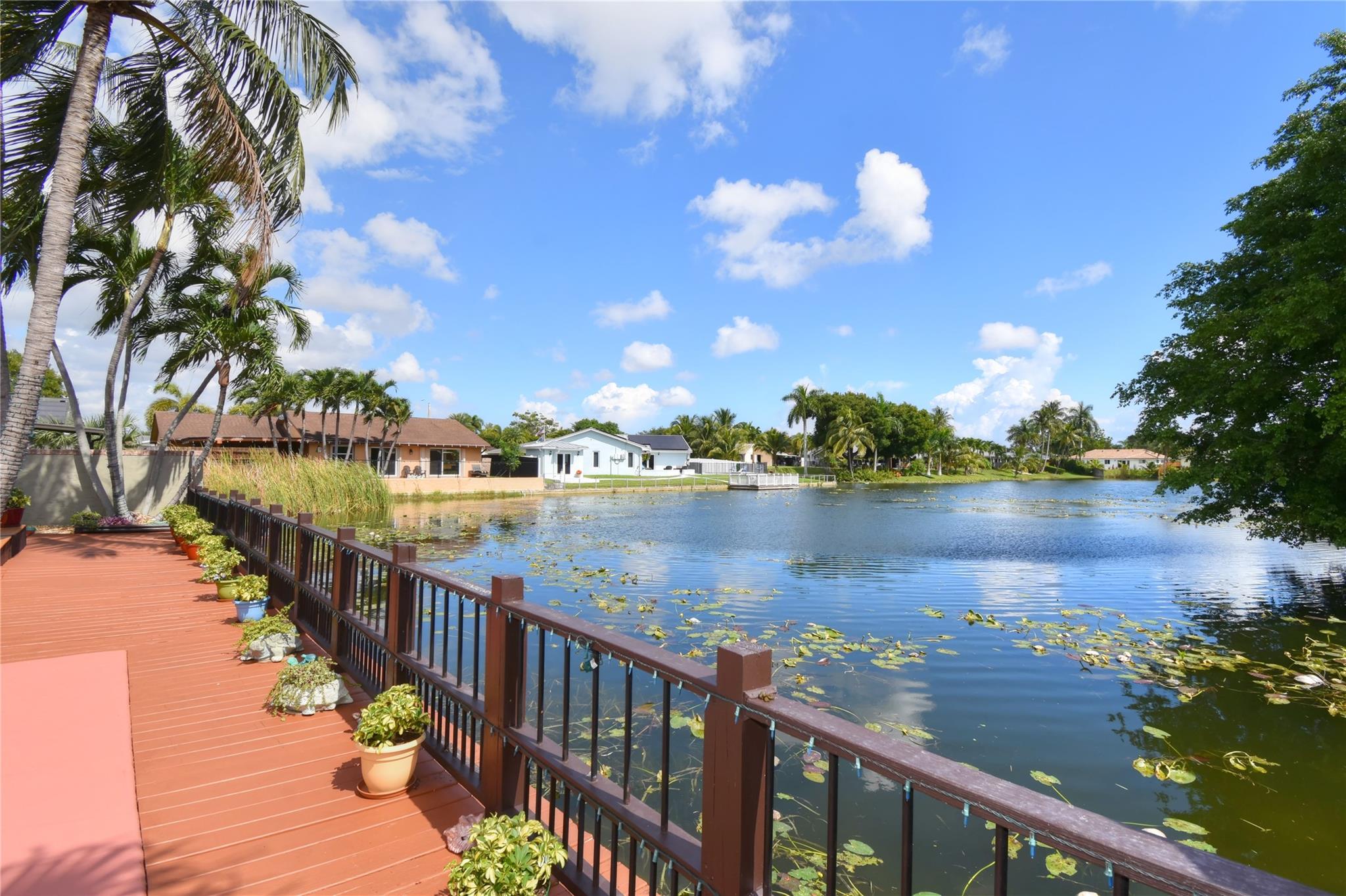 Royal Palm Lake Estates 7 - Residential