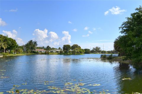 4148 NW 19th Ter Oakland Park FL 33309