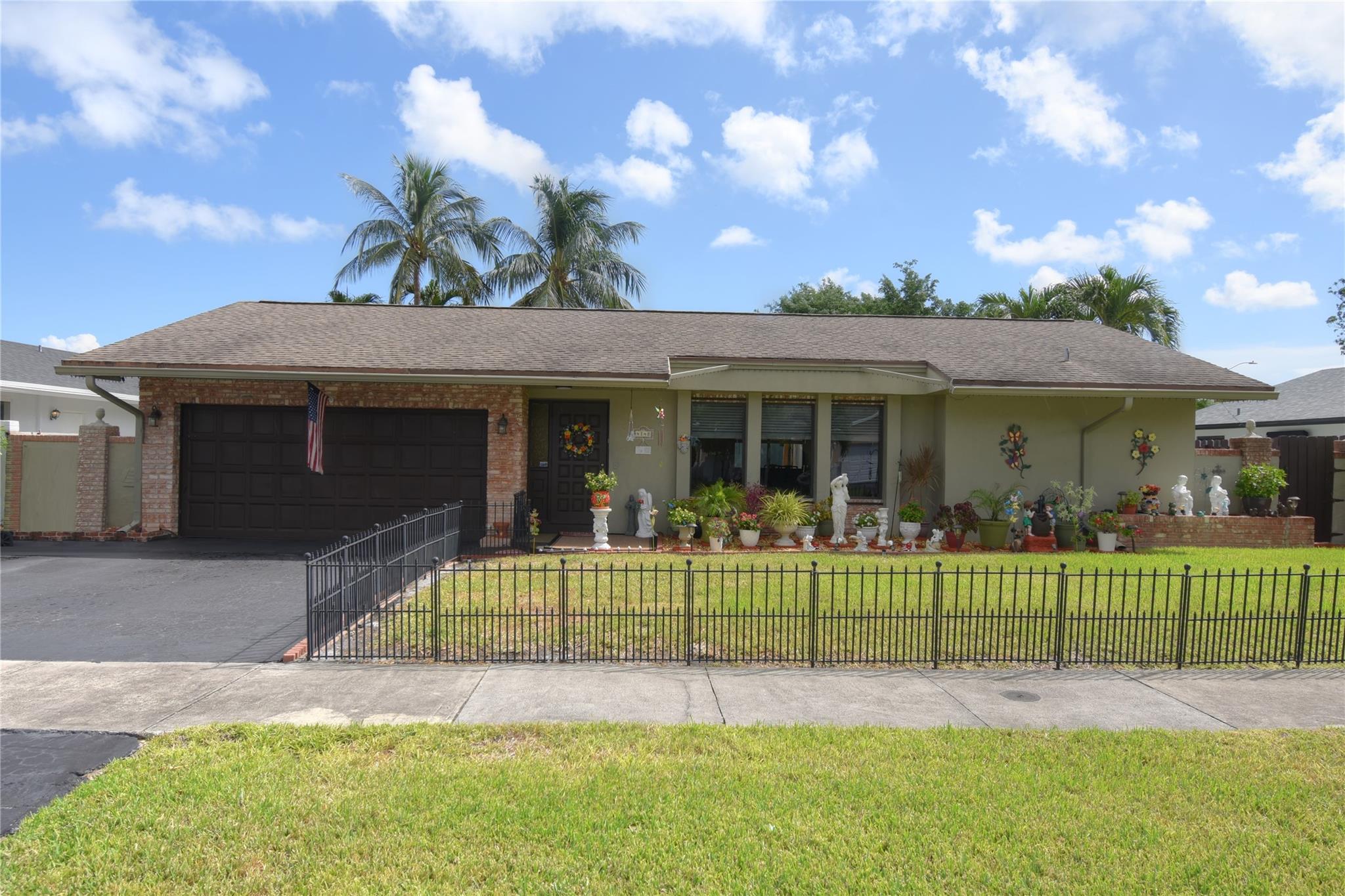 4148 NW 19th Ter