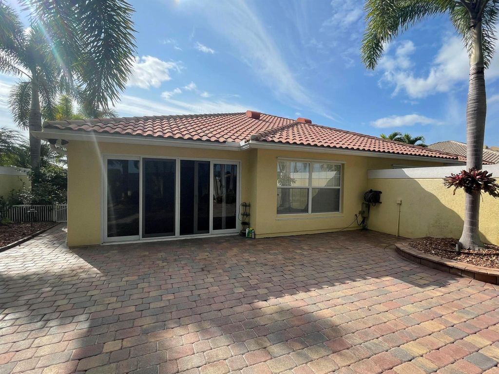 Photo of 10421 SW Stratton Drive, Port Saint Lucie, FL 34987 (MLS # R11030943)