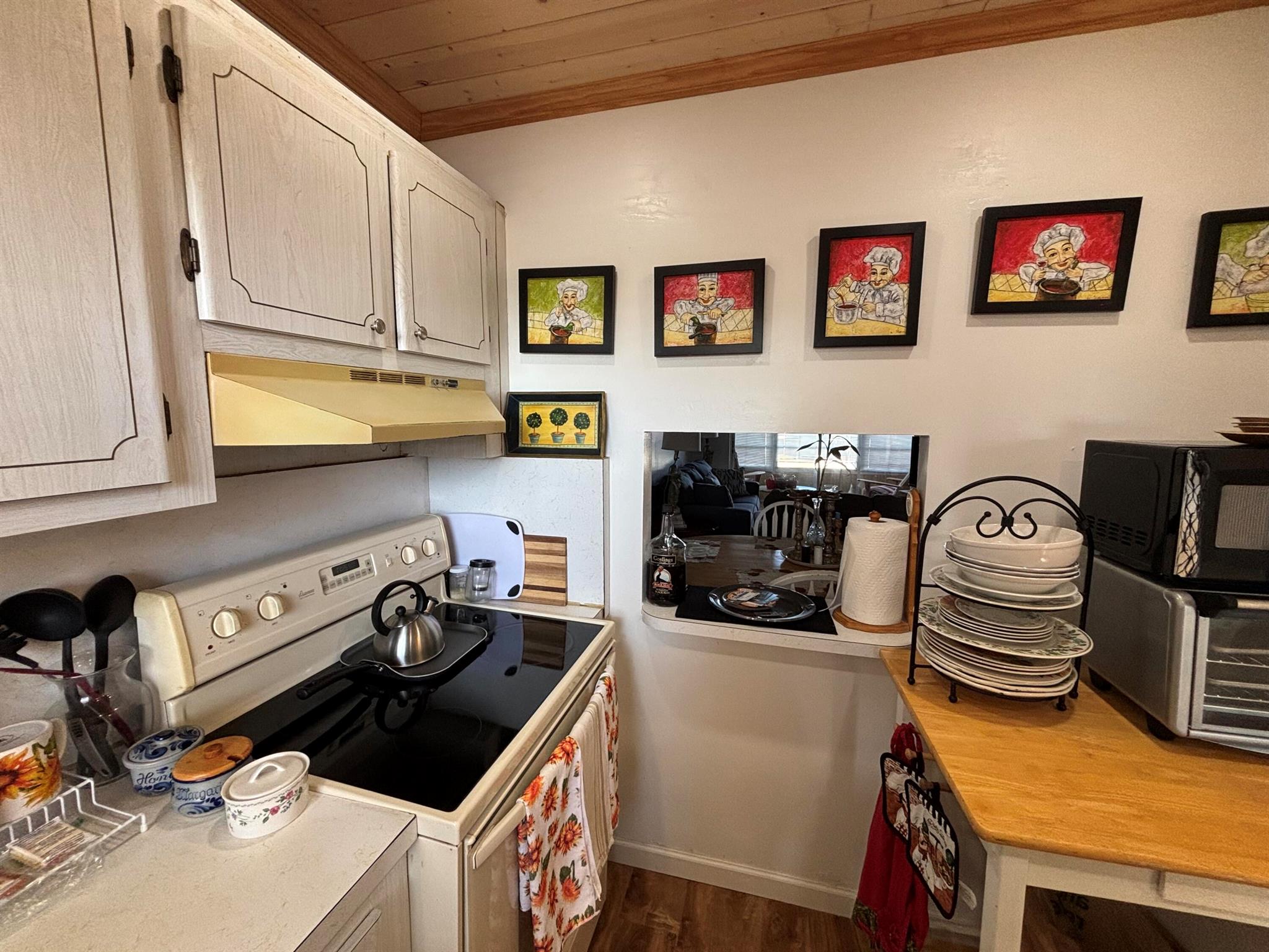 SUNRISE LAKES 19 CONDO - Residential